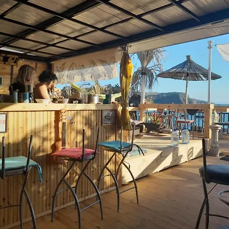 Hostel City Hostel Himarë